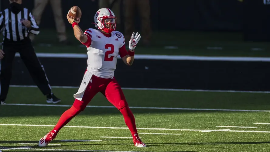 QB Adrian Martinez transferring from Nebraska to Kansas St.