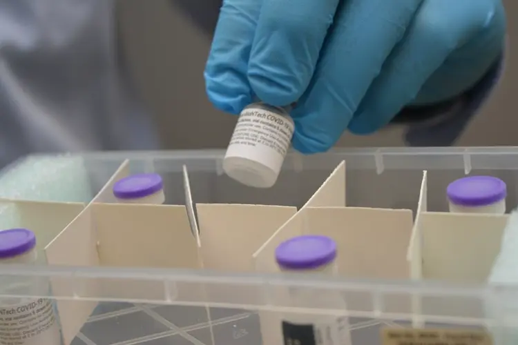 Biden vaccine mandates face first test with federal workers