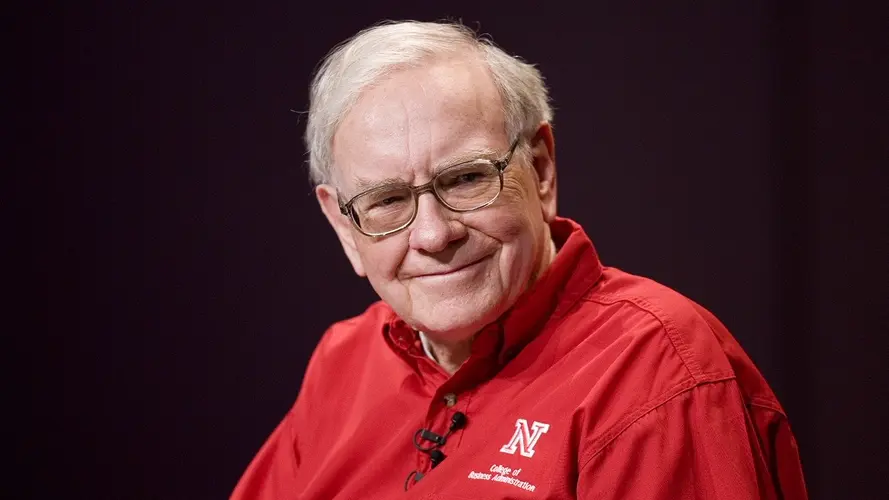 Berkshire Hathaway to pay $9.7 billion for OxyChem, potentially Warren Buffett's last big deal