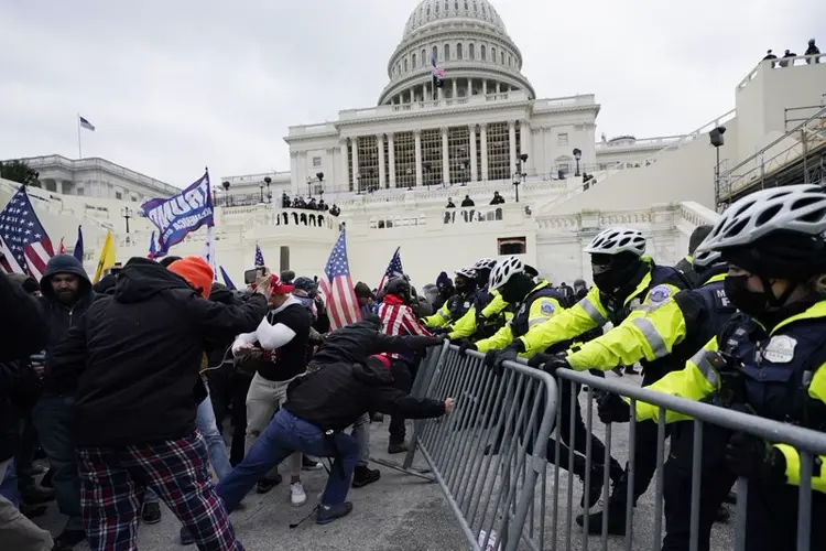 Prosecutors: No charges for officer in Capitol riot shooting