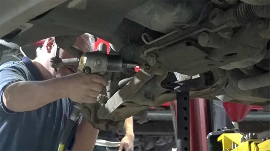 Mechanic offers tips for car care during extreme cold spell