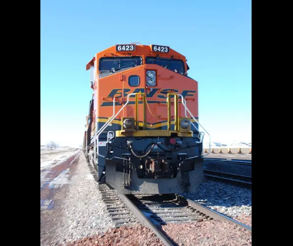 Railroads fight with unions in court over vaccine mandates