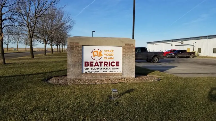 Rolling blackout hits sections of Beatrice early Tuesday