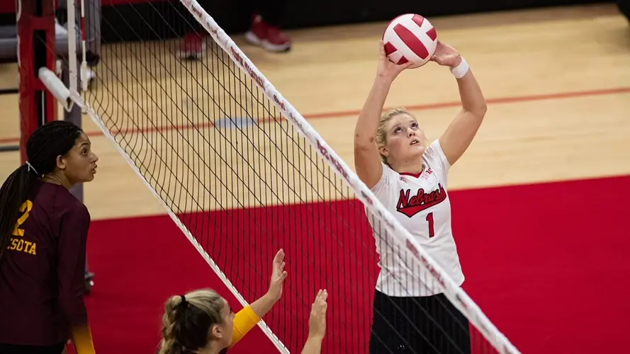 Huskers Storm Past No. 5 Minnesota in Sweep