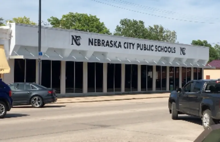 Southeast Community College purchasing Nebraska City Public Schools property