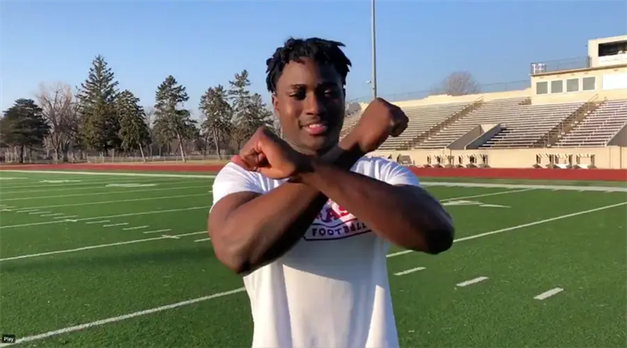 Columbus High’s Hausmann becomes Nebraska’s first 2022 football commit