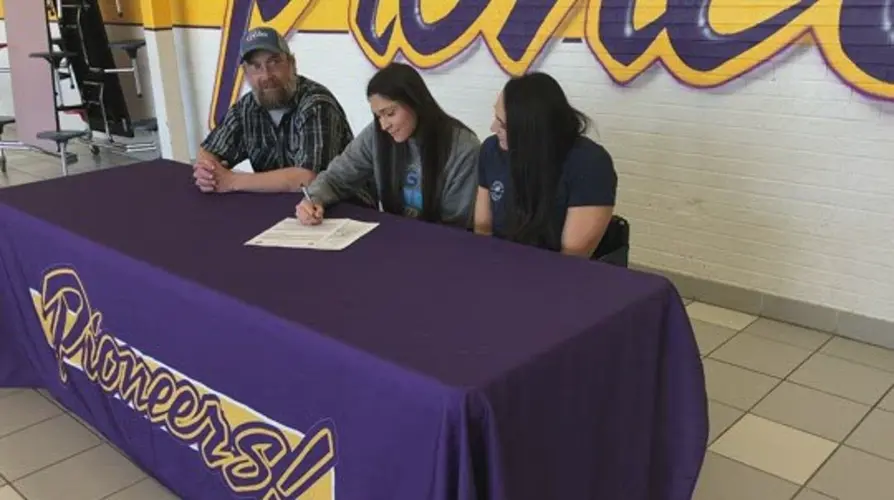 Nebraska City's Reese Madsen Signs With Southeast CC
