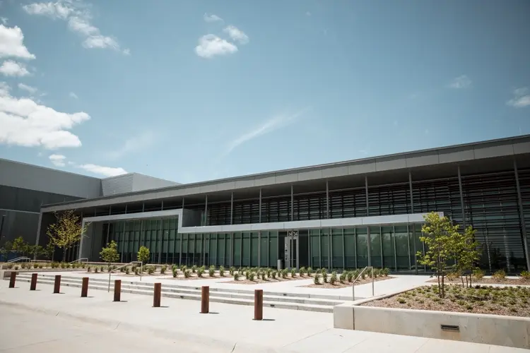 Facebook expanding data center under construction near Omaha