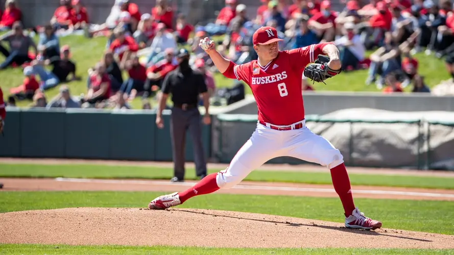 Schanaman Shines in Series Clincher