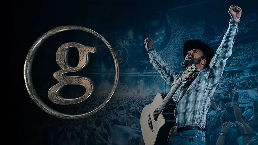 Garth Brooks concert brought in thousands to Memorial Stadium