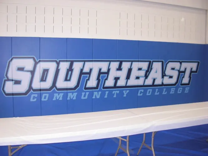 SCC Golfers in 8th place, midway through national tournament