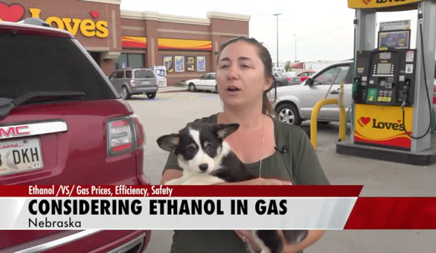 Why Ricketts is promoting ethanol in gas