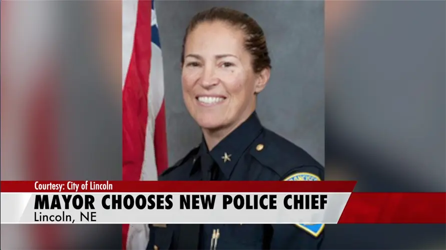 Ewins officially approved by city council as police chief