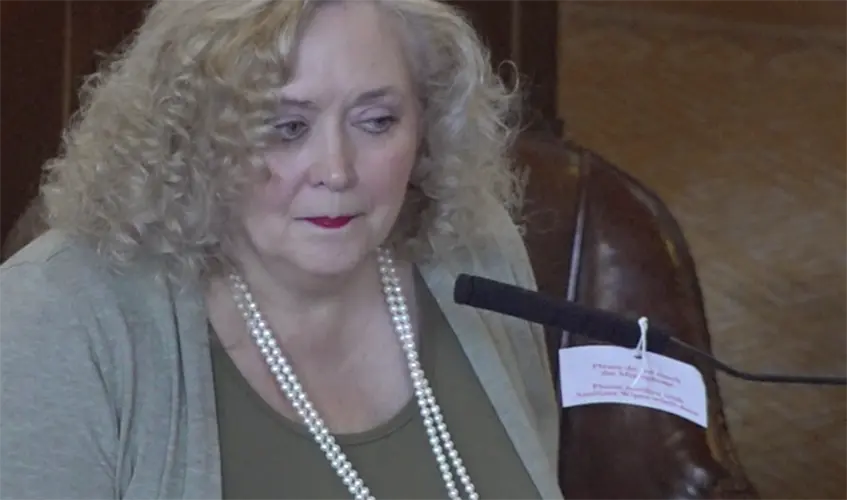 NSP locates sources of texts threatening State Sen. Carol Blood