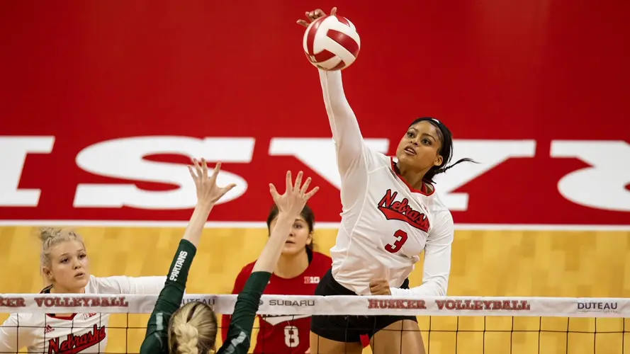 NU Notes: No. 10 Huskers Set for Friday Battle at No. 13 Penn State