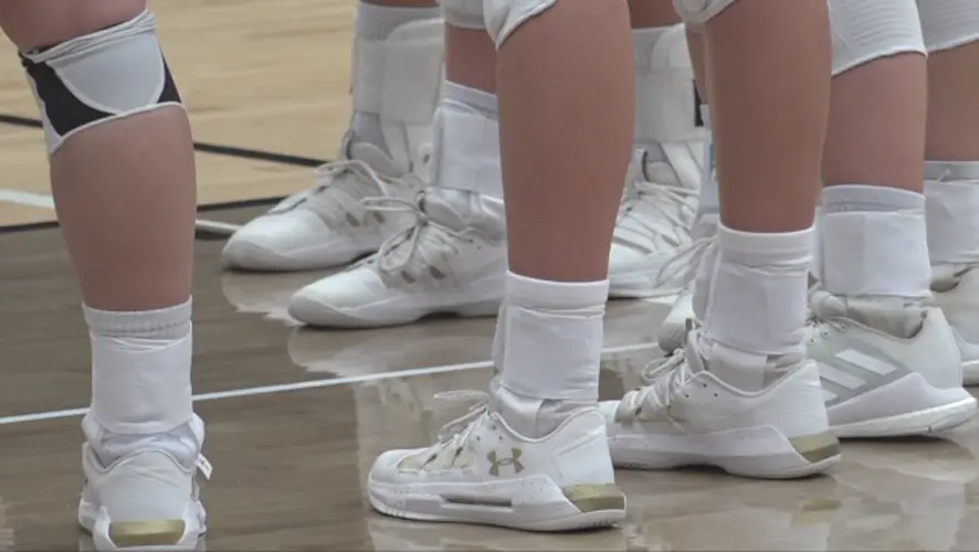 Wildcat volleyball team supports Breast Cancer Awareness Month