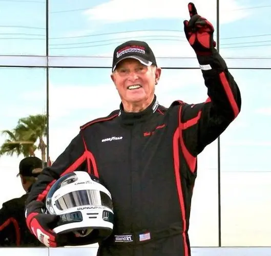 Champion race car driver, top instructor Bob Bondurant dies
