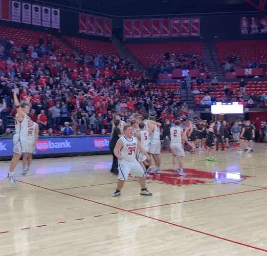 Humphrey Lindsay Holy Family downs Norfolk Catholic in C2 Semifinals