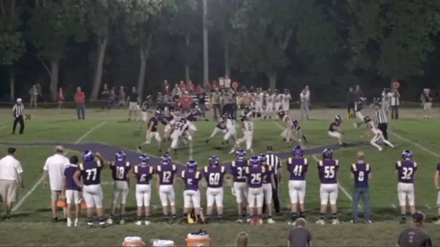 Defense shines in Wausa win