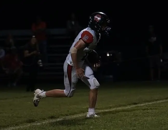 5 TD Night for Condon as Bulldogs Blast Cards