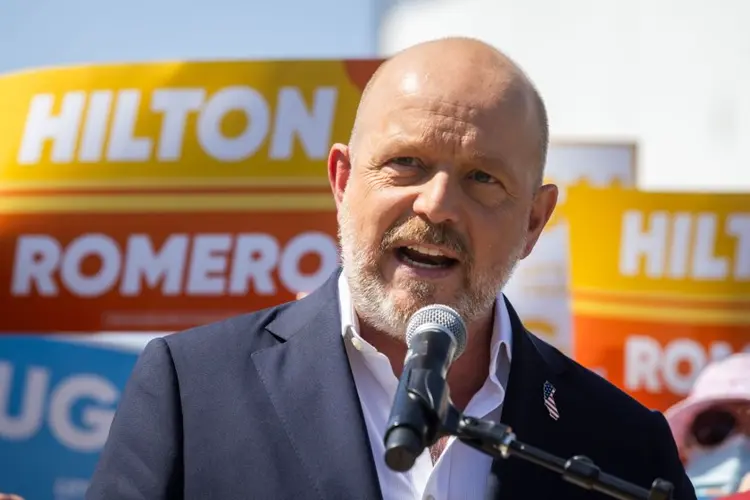 Republican Hilton tells Californians they can hate Trump but still vote for him in governor's race