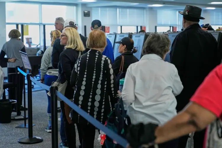 Many states deciding control of the Senate are seeing a big boost in early voting, AP analysis shows