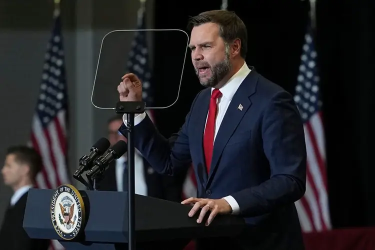 Vance says he’s ‘disgusted’ by GOP pushback to Ramaswamy ad featuring Amy Acton's estranged mother