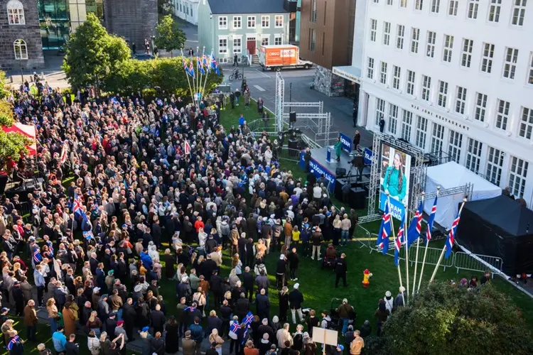 Trump's Greenland threats cast a shadow on Iceland's vote on whether to trigger EU membership talks