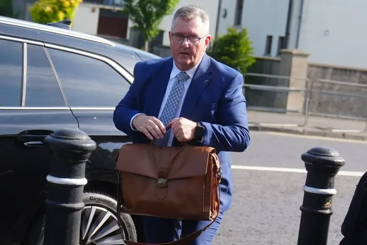 Northern Ireland's former unionist leader faces trial in sexual abuse case involving 2 girls