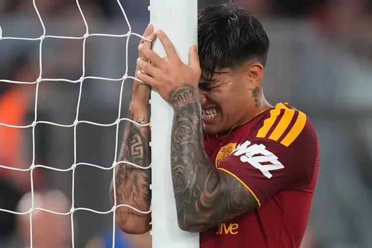 Rogers scores on Chelsea debut as Blues beat Fulham and Roma hammers Fiorentina