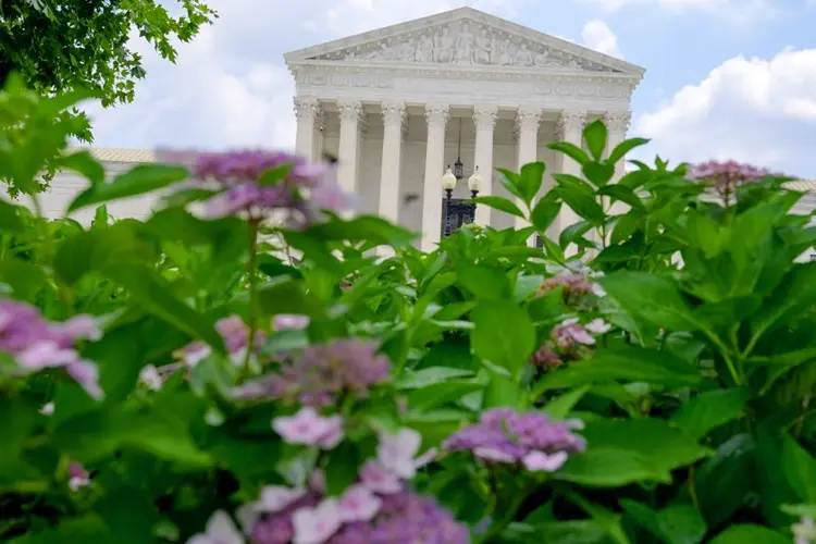 Alaska wants to seize a pilot's plane over a 6-pack of beer. The Supreme Court will hear his case