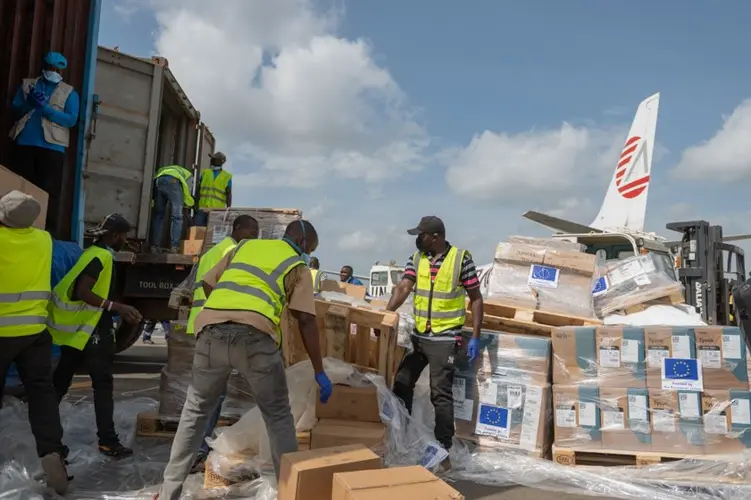 Aid supplies reach heart of Congo's Ebola outbreak as WHO head travels to Kinshasa