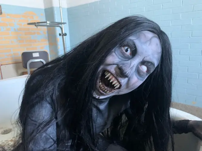 Tours offer Halloween enthusiasts visits to former psychiatric hospital and funeral home