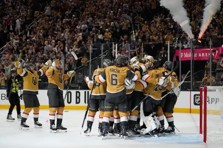 Shades of the 2023 Stanley Cup team: Golden Knights win with depth scoring, defense and goaltending
