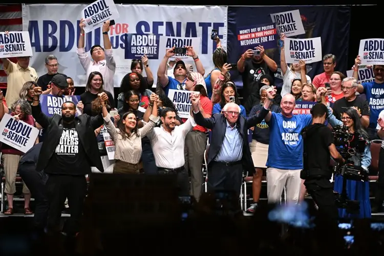 Analysis: Have progressives peaked? The next few weeks will be crucial in Democrats' tug-of-war