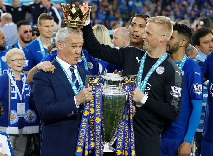 Denmark and former Leicester goalkeeper Kasper Schmeichel retiring because of shoulder injury