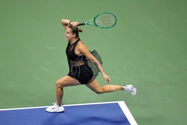 Aryna Sabalenka moves a win from a 3rd straight US Open title by beating Jessica Pegula