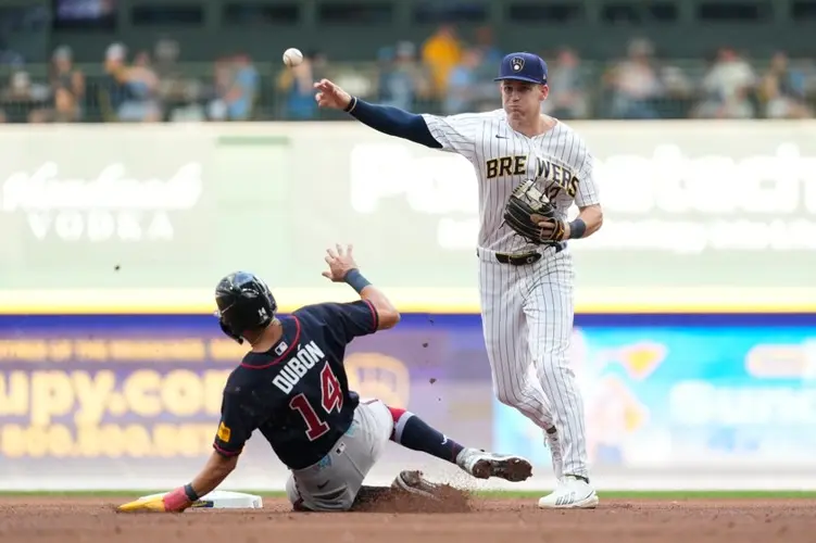 Brewers manager Pat Murphy benches rookie Cooper Pratt in 10-inning loss to Mets