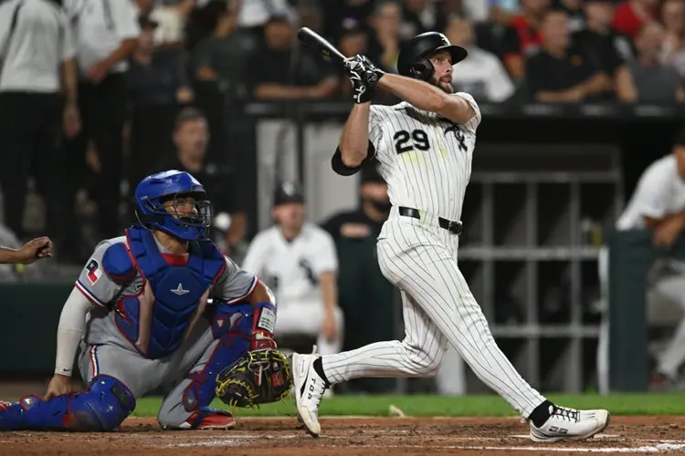 White Sox rookie Tristan Peters hits a home run in 5th straight game, tying franchise mark