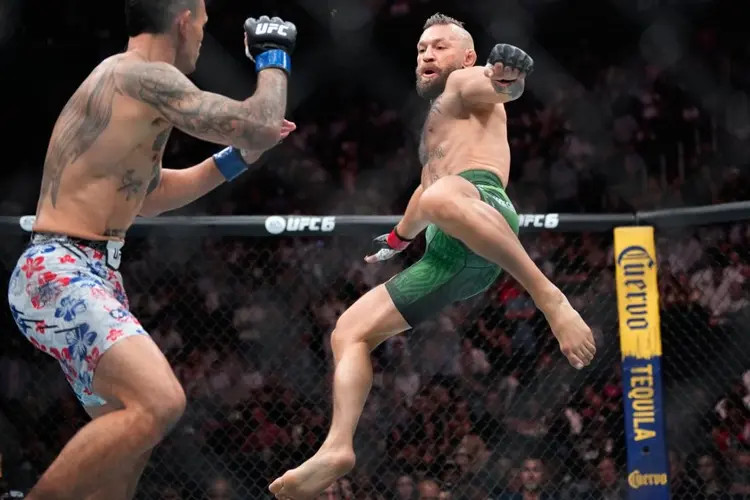 McGregor outlines plan for surgery, rehab and another fight following knee injury against Holloway