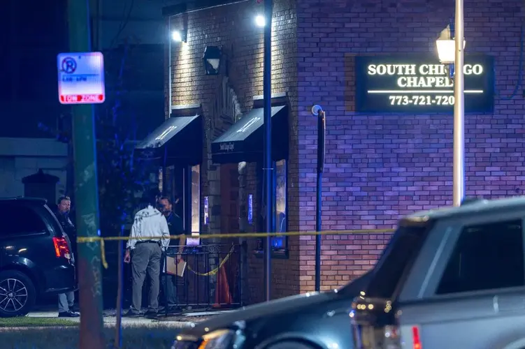 More than 50 bodies found improperly stored and decomposing at Chicago funeral home