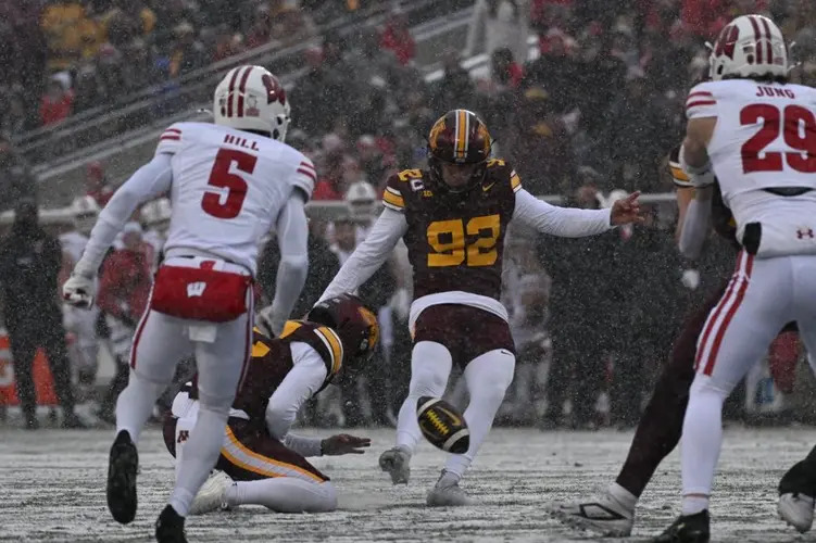 Minnesota's kicking competition muddied by NCAA eligibility court ruling