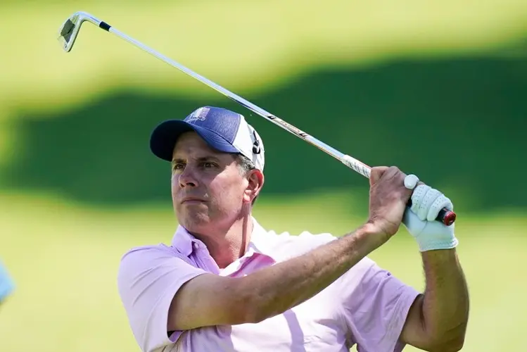 Gogel suspended 6 months for betting on golf tournaments he wasn't playing