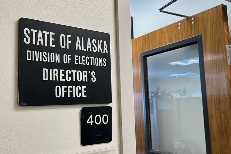 Alaska sends 3,000 letters asking voters to verify their citizenship ahead of this year's elections
