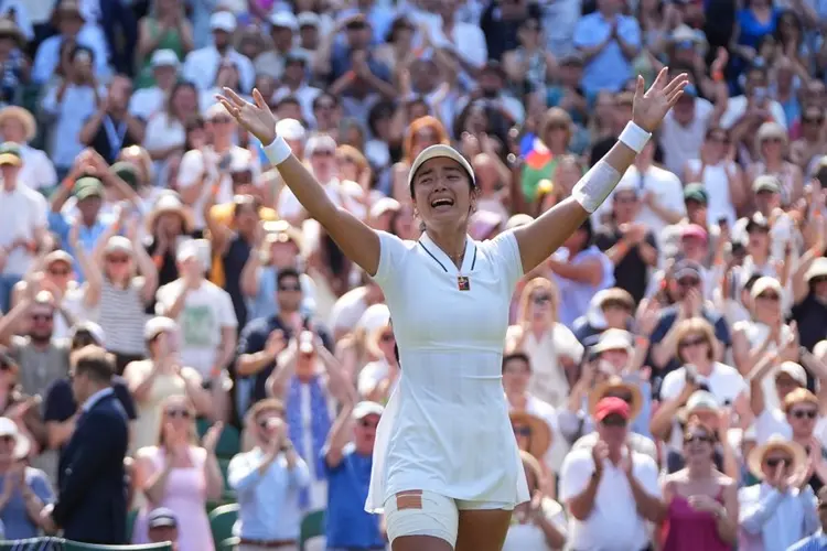 Alexandra Eala upsets defending champion Iga Swiatek at Wimbledon in win for Philippines