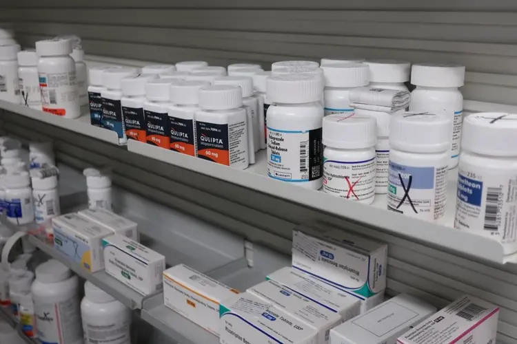 States seek to lower drug prices by targeting the companies that manage them for health plans