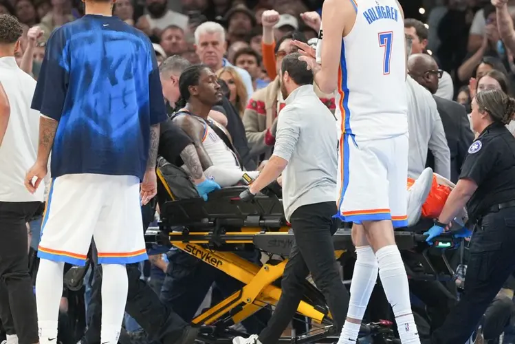 Thunder lose Jalen Williams to serious lower leg injury late in win over Clippers