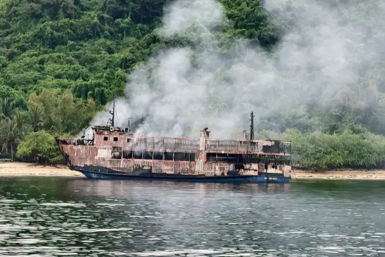 Smoke from charred ferry in Philippines hampers rescuers looking for 84 missing