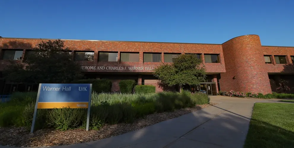 Renovation project improves energy efficiency at UNK’s Warner Hall
