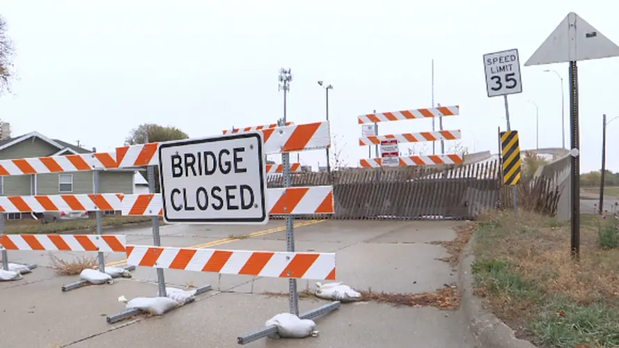 Viaduct petitioners set to turn in signatures on Thursday